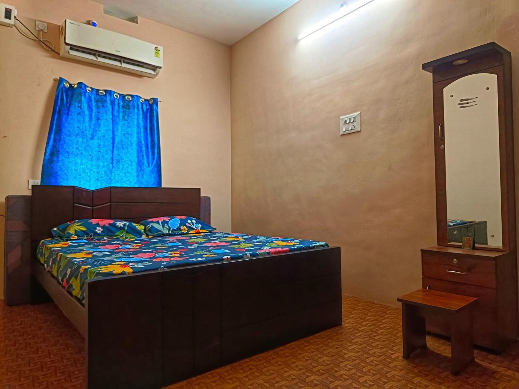 Shivalaya Farmstay Located Amdist Coconut Farm With River Access Near Isha,Adiyogi,Siruvani Alāndurai Buitenkant foto